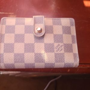 Authentic Louis Vuitton wallet